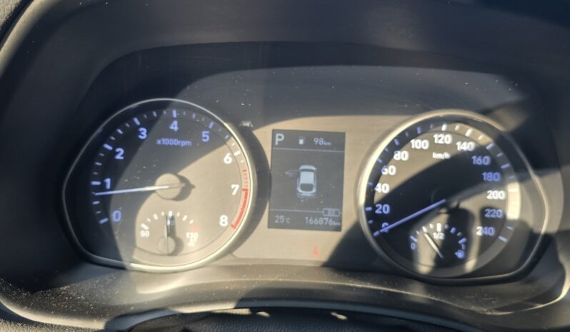 Kompakt Hyundai i30 2023 Benzyna Automatyczna FWD (przód) Szary 5 5 Polska Metalik full