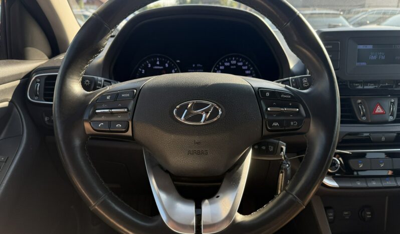 Hyundai i30 I właściciel Serwis ASO VAT 23% Bezwypadkowy Salon Polska Poleasingowy III (2017-) full