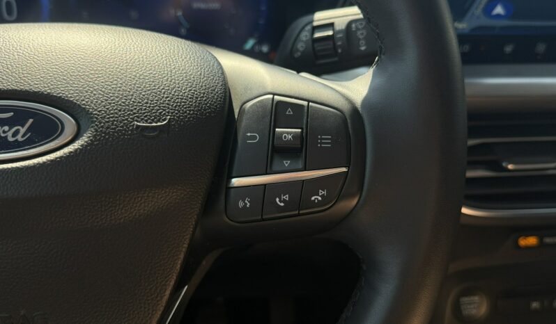 Ford Focus I właściciel Serwis ASO VAT 23% Bezwypadkowy Salon Polska Poleasingowy Mk4 (2018-) full