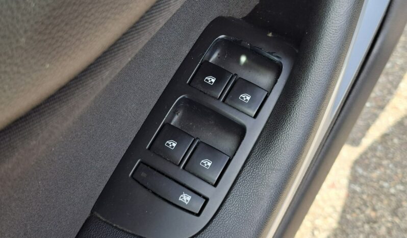 Opel Zafira Klimatronic 2-stref, Ele szyby 4x, Ele lusterka, 7 osobowy, PDC 2x C (2011-) full