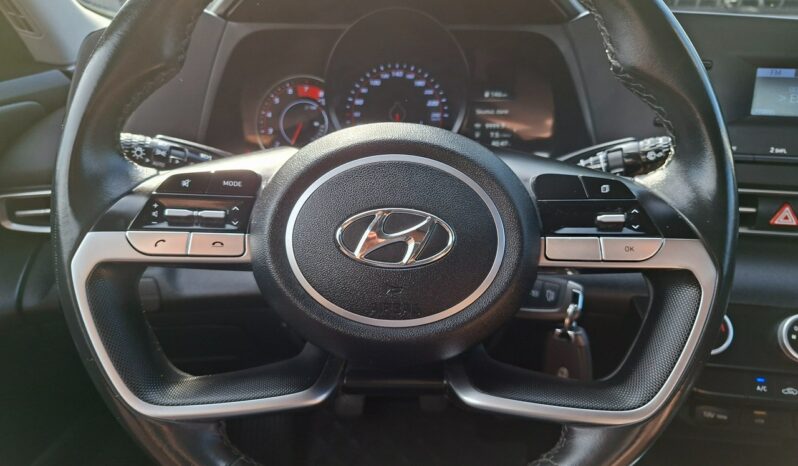 Hyundai Elantra Klimatyzacja, PL Salon, Czujniki parkowania, 2 komplety opon VII (2021-) full
