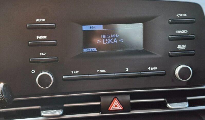 Hyundai Elantra Klimatyzacja, PL Salon, Czujniki parkowania, 2 komplety opon VII (2021-) full