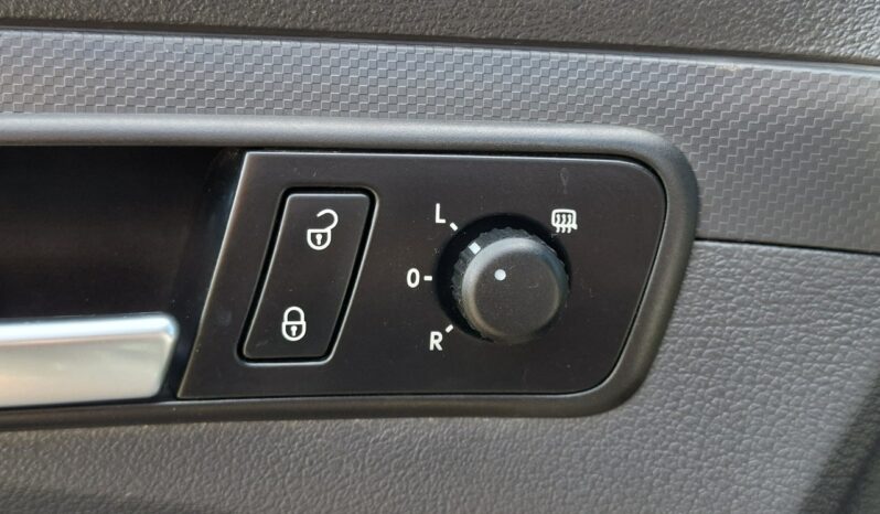 Volkswagen Caddy 4×4, Automat DSG, Klimatronic 2-stref, Alcantara, Hak, Nawigacja III (2004-) full