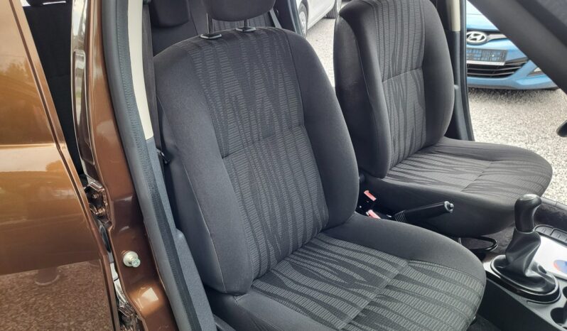 Dacia Duster 1.6 105 KM Z Niemiec Serwis 100% Przebieg Gwarancja Zapraszamy !!! I (2009-2017) full