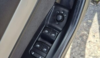 Audi Q3 Klimatronic 2-stref, Podgrz. fotele, Hak, Bi-Xenon, PDC, 2 kpl. kół I (2011-2018) full