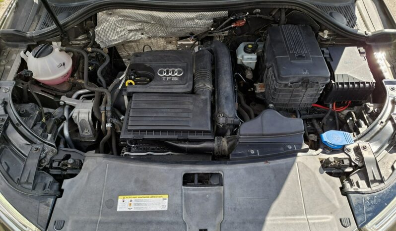 Audi Q3 Klimatronic 2-stref, Podgrz. fotele, Hak, Bi-Xenon, PDC, 2 kpl. kół I (2011-2018) full