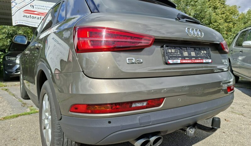 Audi Q3 Klimatronic 2-stref, Podgrz. fotele, Hak, Bi-Xenon, PDC, 2 kpl. kół I (2011-2018) full