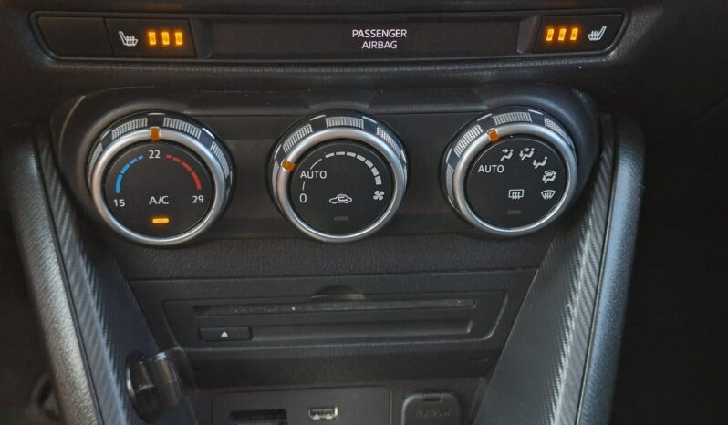Mazda CX-3 Klimatronic, Podgrzewane fotele, PDC, WEBASTO, 2 kpl. kół full