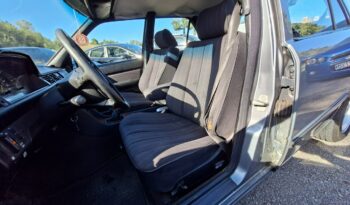 Mercedes E 200 Elektryczne szyby, Elektryczne lusterka, Skrzynia manualna W124 (1984-1997) full