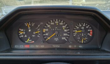 Mercedes E 200 Elektryczne szyby, Elektryczne lusterka, Skrzynia manualna W124 (1984-1997) full
