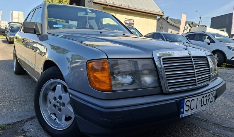 Mercedes E 200 Elektryczne szyby, Elektryczne lusterka, Skrzynia manualna W124 (1984-1997) full