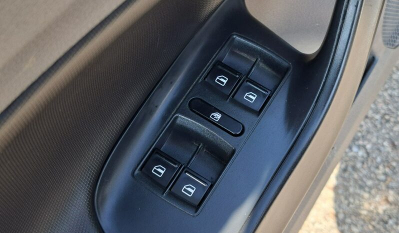 Seat Ibiza Klimatronic, Podgrzewane fotele, 2 kpl. kół, Czujniki parkowania IV (2008-) full
