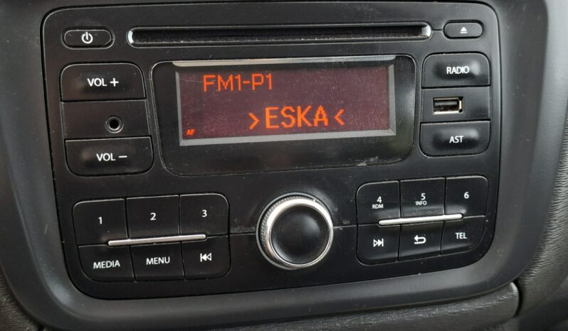 Dacia Dokker Klimatyzacja, Wahadło, Hak holowniczy, Ele szyby, Bluetooth full