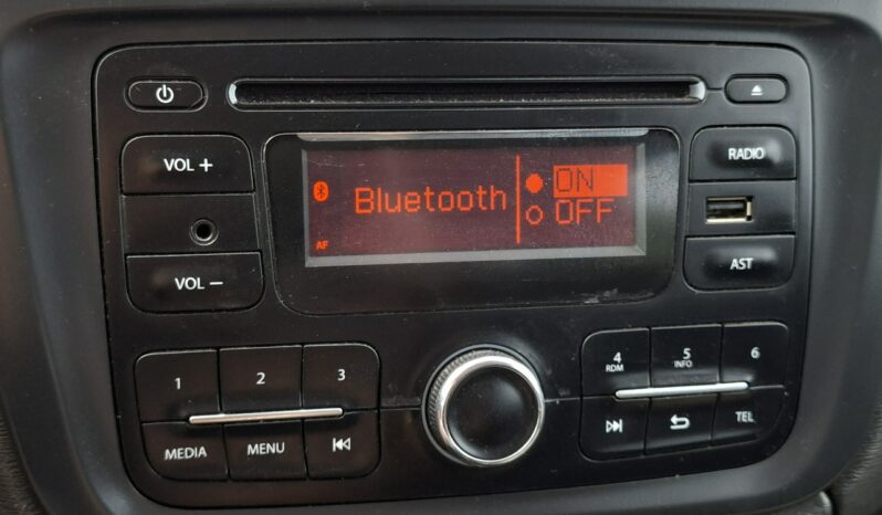Dacia Dokker Klimatyzacja, Wahadło, Hak holowniczy, Ele szyby, Bluetooth full