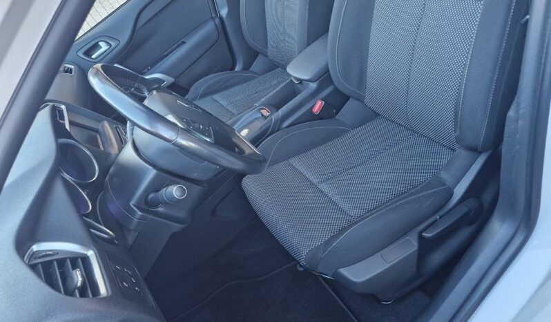 DS Automobiles DS 4 full