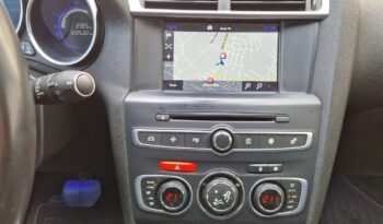 DS Automobiles DS 4 full