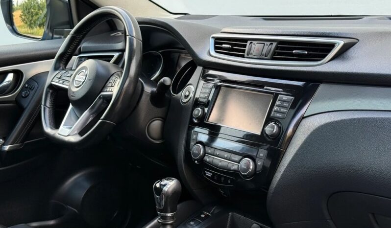 Nissan Qashqai 1.6 DIG-T N-Connecta full