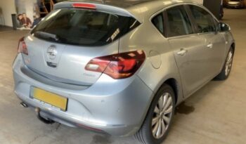 Opel Astra 1.4 Turbo 2014r full