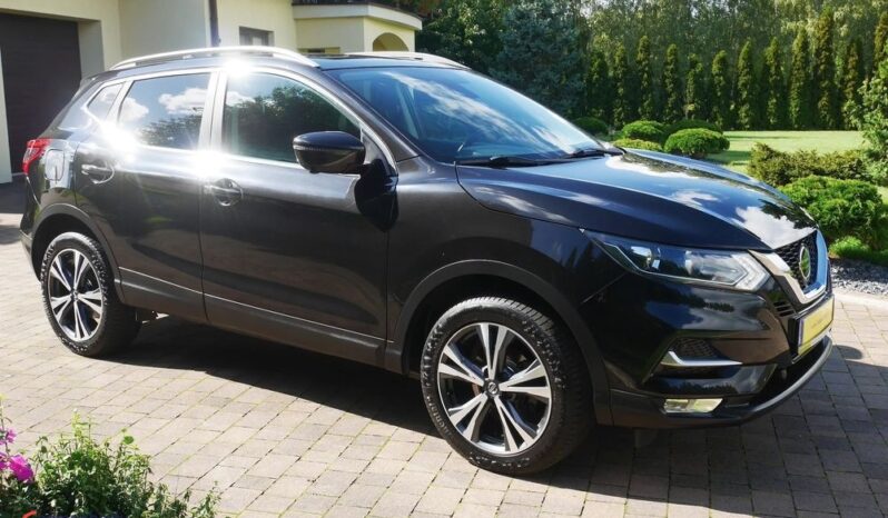 Nissan Qashqai full
