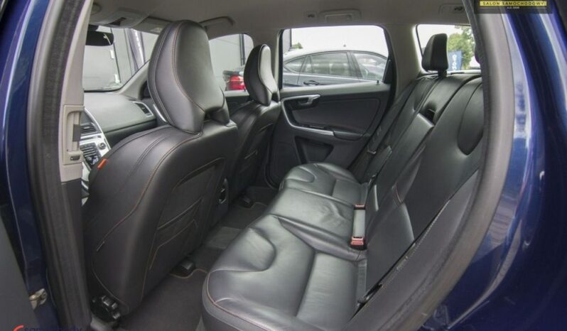 Volvo XC 60 D4 Geartronic Ocean Race full