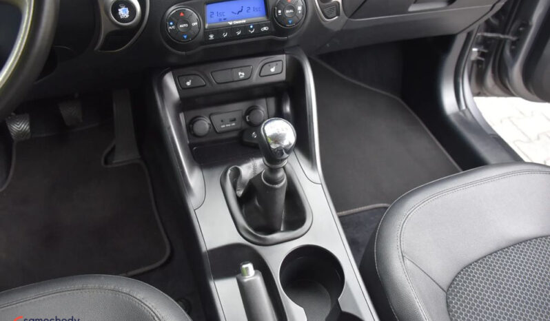 Hyundai ix35 1.7 CRDi Style 2WD full