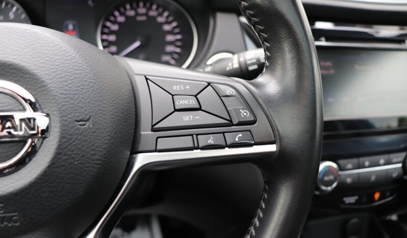 NISSAN QASHQAI 1.3 BENZYNA, SERWISOWANY, BOGATE WYPOSAŻENIE, GWARANCJA full