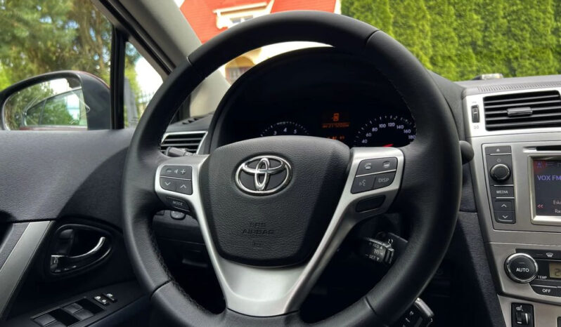 Toyota Avensis 1.8 Business Edition full