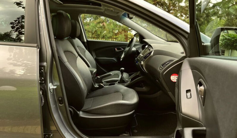 Hyundai ix35 1.6 GDI Premium 2WD full