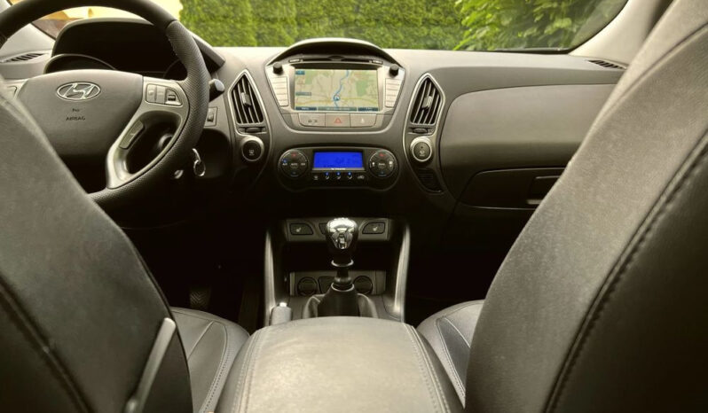 Hyundai ix35 1.6 GDI Premium 2WD full