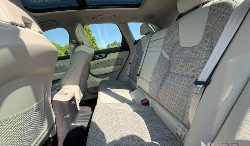Volvo XC 60 T6 Plug-In Hybrid AWD Core full
