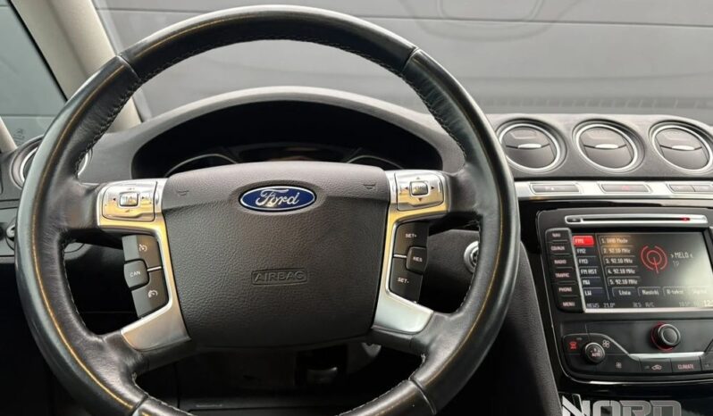 Ford S-Max 2.0 TDCi DPF Titanium full
