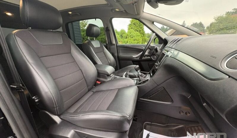 Ford S-Max 2.0 TDCi DPF Titanium full