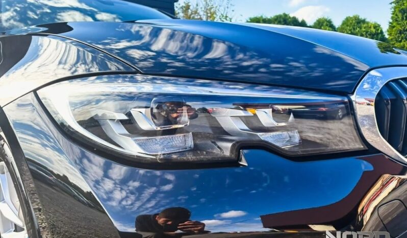 BMW Seria 3 320d mHEV full