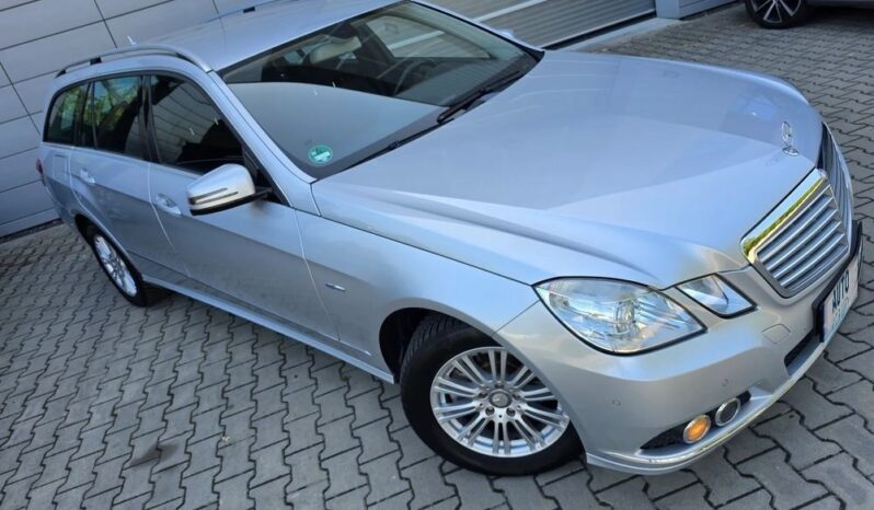 Mercedes-Benz Klasa E 200 CGI BlueEFFICIENCY Automatik Elegance full