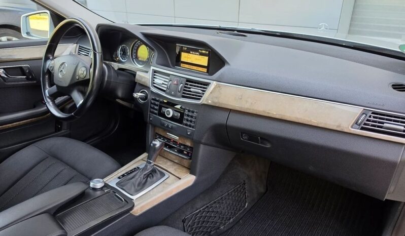 Mercedes-Benz Klasa E 200 CGI BlueEFFICIENCY Automatik Elegance full