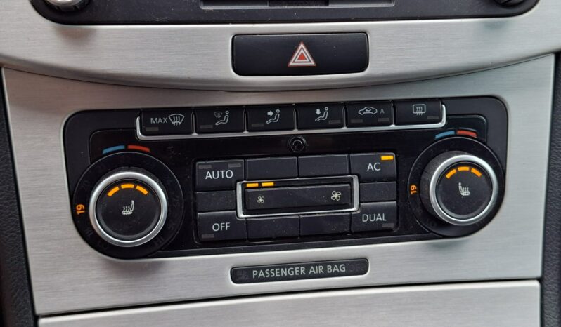 Volkswagen Passat Klimatronic 2-stref, Podgrz. fotele, DSG, Alcantara B7 (2010-2014) full