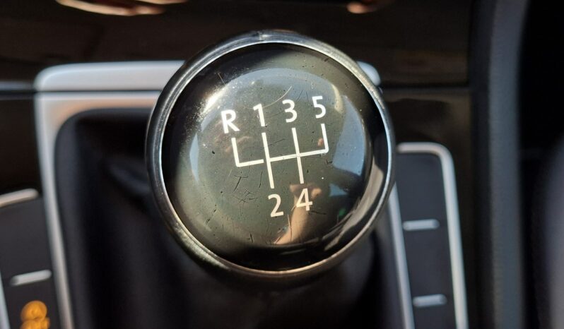 Volkswagen Golf Klimatronic 2-stref, Podgrzewane fotele, Nawigacja, PDC 2x, 2 kpl. kół VII (2012-) full