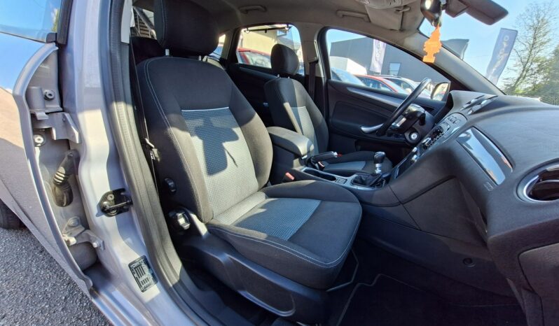 Ford Mondeo Klimatronic 2-stref, Podgrz. przednia szyba, Podgrz. fotele Mk4 (2007-2014) full