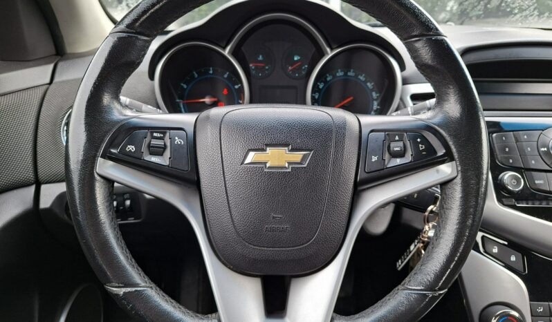 Chevrolet Cruze Klimatyzacja, Ele szyby 4x, Ele lusterka, Czujniki parkowania full