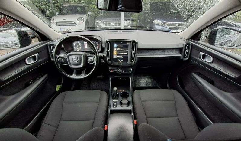 Volvo XC 40 Klimatronic, Nawigacja, CarPlay/AndroidAuto, PDC full