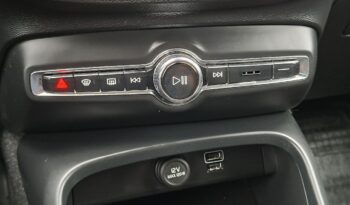 Volvo XC 40 Klimatronic, Nawigacja, CarPlay/AndroidAuto, PDC full