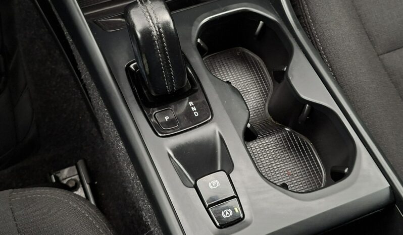 Volvo XC 40 Klimatronic, Nawigacja, CarPlay/AndroidAuto, PDC full