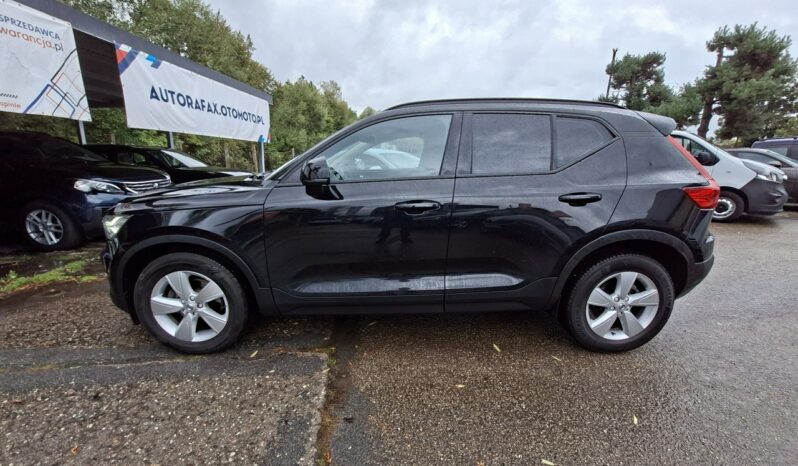 Volvo XC 40 Klimatronic, Nawigacja, CarPlay/AndroidAuto, PDC full