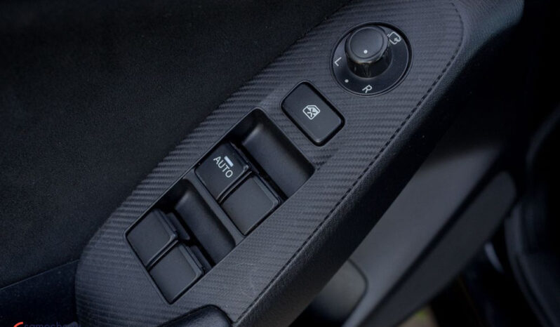 Mazda 3 SKYACTIV-G 120 NAKAMA full