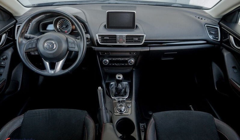 Mazda 3 SKYACTIV-G 120 NAKAMA full