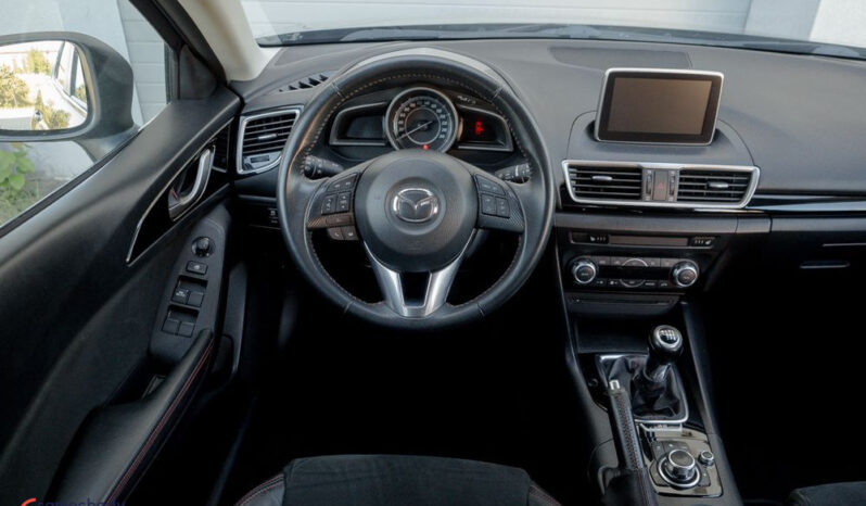 Mazda 3 SKYACTIV-G 120 NAKAMA full