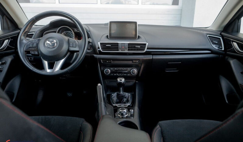 Mazda 3 SKYACTIV-G 120 NAKAMA full