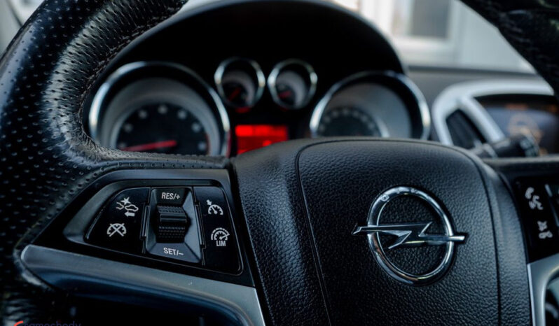 Opel Astra 1.6 Turbo Sport full
