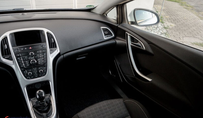 Opel Astra 1.6 Turbo Sport full