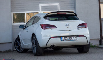 Opel Astra 1.6 Turbo Sport full